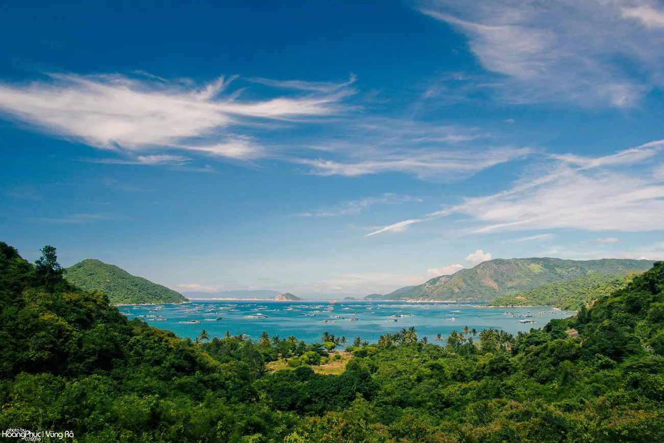 phucphuccom Độc hành Sài Gòn - Phú Yên